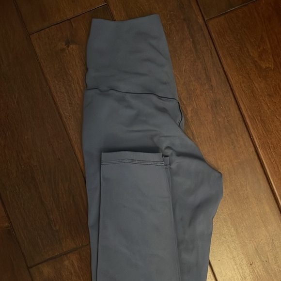 Blue aerie crisscross leggings - Picture 3 of 3
